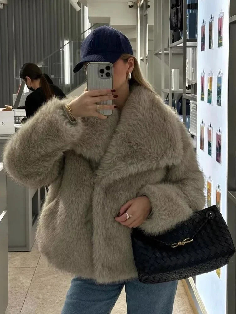 TRAF 2024 Woman Autumn Winter Faux Fur Coat Plush Fluffy Women's Jacket New in Outerwears White Red Gray Black Wool Blends Coats