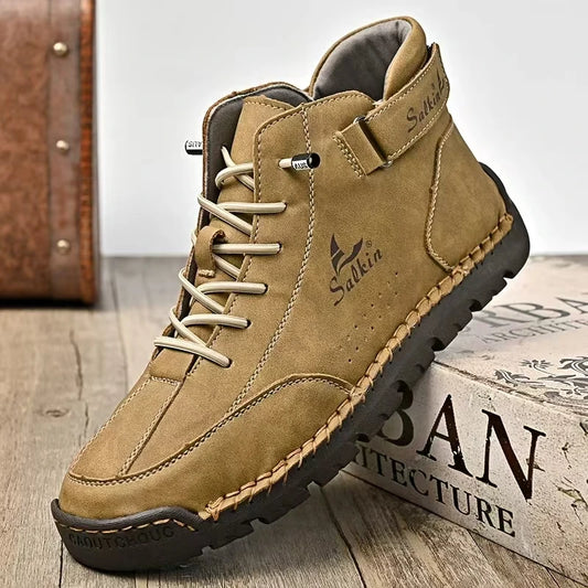 New 2024 Autumn Handmade Leather Men Boots Man Breathable Casual Leather Shoes Design Sneakers Men Ankle Boots Outdoor Boats